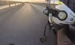 Esenyurt’ta motosiklet kazası kamerada