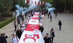 FÜ’de 50. yıl  yürüyüşü coşkuyla gerçekleşti
