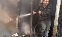 Giresun’da yıldırım düşmesi sonucu evde yangın çıktı, cami hasar gördü