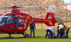 Hava ambulansı, tarlada çalışırken yaralanan vatandaş için havalandı