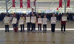 Hisarcık’ta başarılı öğrenciler ödüllendirildi