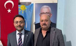 İYİ Parti Sarıgöl İlçe Kongresi’nde mevcut başkan güven tazeledi