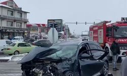 Kar yağışı trafik kazalarına neden oldu