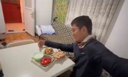 Kemaliye’den misafirperverlik örneği: Tayvanlı turist ücret ödemek istedi, muhtar kabul etmedi