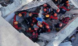 Kocaeli Valisi Aktaş: "Bir vatandaşımızın sesini aldık, 9 bina tedbiren tahliye edildi"