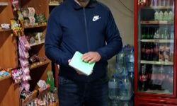 Mahallelinin borcunu kapattı, veresiye defterini yaktı