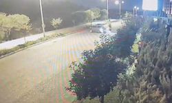 Manavgat’ta motosiklet ’U’ dönüşü yapan otomobile çarptı: 1 yaralı