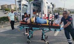 Motosikletin çarptığı kadın ağır yaralandı