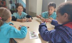 Öğrencilerden anlamlı rozet tasarımı