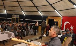 Oltulu Aşık Mevlüt İhsani anıldı