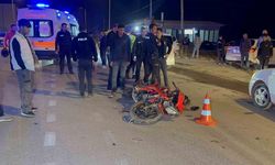 Otomobil ile motosiklet çarpıştı: 3 yaralı