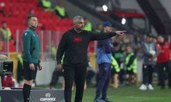 Reis: "Türkiye’de çok çabuk hoca değişikliğine gidiliyor"
