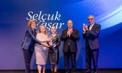 Selçuk Yaşar Ödülü Prof. Dr. Elif Uysal’a