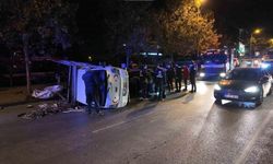 Uyuşturucu etkisindeki sürücü kaza yaptı: Araçtan yüklü miktarda uyuşturucu çıktı