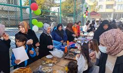 Van’da Gazze yararına hayır panayırı düzenlendi