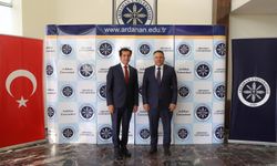 IĞDIR VE ARDAHAN ÜNİVERSİTELERİ ARASINDA GÜÇLÜ İŞ BİRLİĞİ VURGUSU