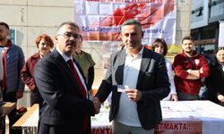 Vali Turan Organ Bağış Standını Ziyaret Etti