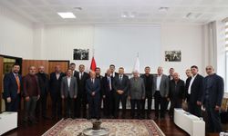Iğdır'daki Muhtarlardan Rektör Gürel'e Hayırlı Olsun Ziyareti