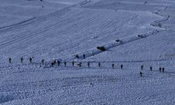 8 gündür kayıp olan yaşlı adamı arama çalışmaları sürüyor