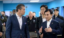 ABD Savunma Bakanı Hegseth’ten Kuzey ve Güney Kore arasındaki Silahtan Arındırılmış Bölge’ye ziyaret