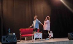 Ağrı’da "Ruh öküzüm" tiyatro oyunu sahnelendi