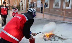 Aile ve Sosyal Hizmetler İl Müdürlüğü’nde afet farkındalık ve yangın tatbikatı