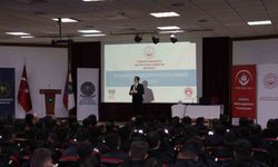 "Ailemle Güvendeyim" projesi kapsamında polis adaylarına eğitim verildi