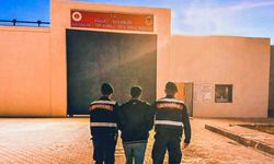 Araması bulunan 3 şahıs yakalandı