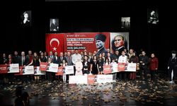 Ata’ya Özlem Şiir Okuma Yarışması’nda duygulu anlar yaşandı