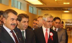 Bakan Tekin: "Her çocuk ve her insan bizim gözümüzde eşittir"