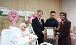 Bakanlar Göktaş ve Yumaklı’dan "Her Aile 1 Fidan Sevdamız Yeşil Vatan" kampanyası kapsamında yeni doğan bebeklere ziyaret