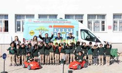 Çatak’ta öğrencilere uygulamalı trafik güvenliği eğitimi