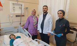 Ceviz parçası akciğerine kaçtı