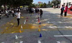 Çocuklar hem eğleniyor, hem sporu seviyor