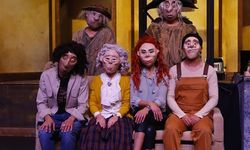 Devlet Tiyatrosu Sersemler Evi oyunuyla Kars’ta