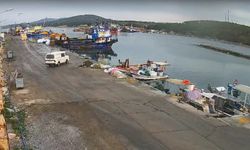 Direksiyon hakimiyeti kaybolan araç denize uçtu