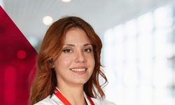 Diş Hekimi Özbek: "Ağız kokusu sosyal ilişkileri derinden sarsabiliyor"