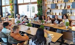 ‘Kitap Kaşifleri Kulübü’ minik öğrencileri kitap okumaya yönlendiriyor