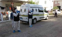 Mahalleyi koku sarınca öldüğü ortaya çıktı