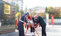 Muş’ta 10 Kasım töreninde dikkat çeken detay