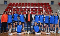 Okullar hentbol heyecanı başladı