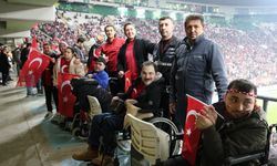 Osmangazi Belediyesi engelli bireylere milli maç heyecanı yaşattı