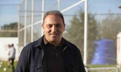 Samsunspor Futbol Direktörü Çapa: "Beşiktaş ile aramızdaki puan farkını açmak istiyoruz"