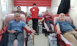 Sarıgöl’de kan bağış kampanyasına yoğun ilgi