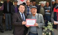 Tavas’ta zeytin seferberliği kapsamında açılan Tarla Okulu ilk mezunlarını verdi