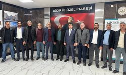Tuzluca Köy Muhtarlarından Genel Sekreter Çarman’a Ziyaret