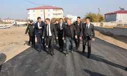 Vali Turan, Karakoyunlu’daki Asfalt Çalışmalarını Yerinde İnceledi