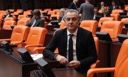 DEM Parti Iğdır Milletvekili Yılmaz Hun, Mecliste Iğdır’daki Hava Kirliliğini Gündeme Getirdi