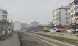 Su Deposu Yolun Ortasında Kaldı: Baharlı Mahallesi’ndeki Yol Çalışması Beklemeye Alındı