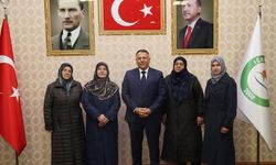 Zehra Ana Yardımlaşma ve Dayanışma Derneği’nden Rektör Gürel’e Ziyaret